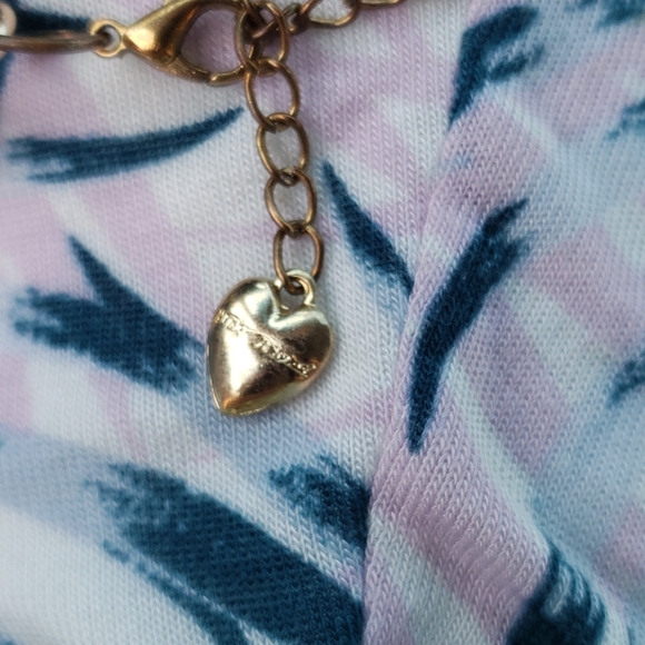 BETSEY JOHNSON FLOWER NECKLACE - Picture 5 of 7